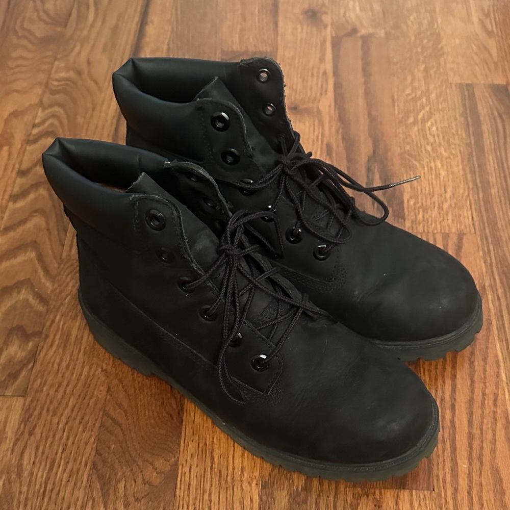 Timberland Men's Black Leather Boots - Picture 2 of 5